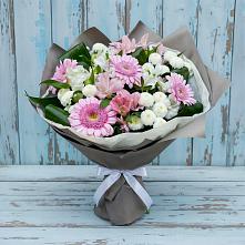 Букет цветов из:  Герберы, Альстромерии и Хризантемы в Комсомольском Республика Крым