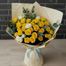 Букет цветов из:  Розы в Комсомольском Республика Крым