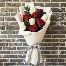 Букет цветов из:  Розы в Комсомольском Республика Крым