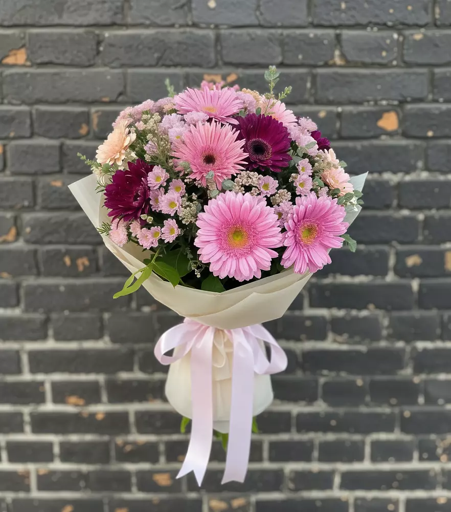 Букет цветов из: Герберы и Хризантемы в Комсомольском Республика Крым