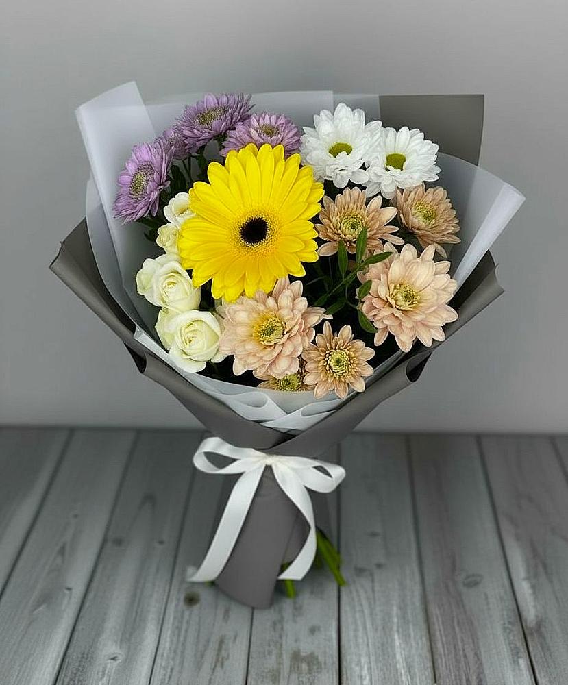 Букет цветов из: Розы, Герберы и Хризантемы в Комсомольском Республика Крым