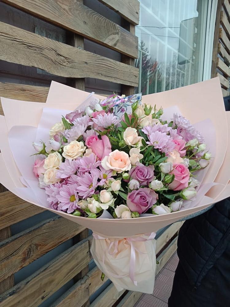 Букет цветов из: Розы и Хризантемы в Комсомольском Республика Крым