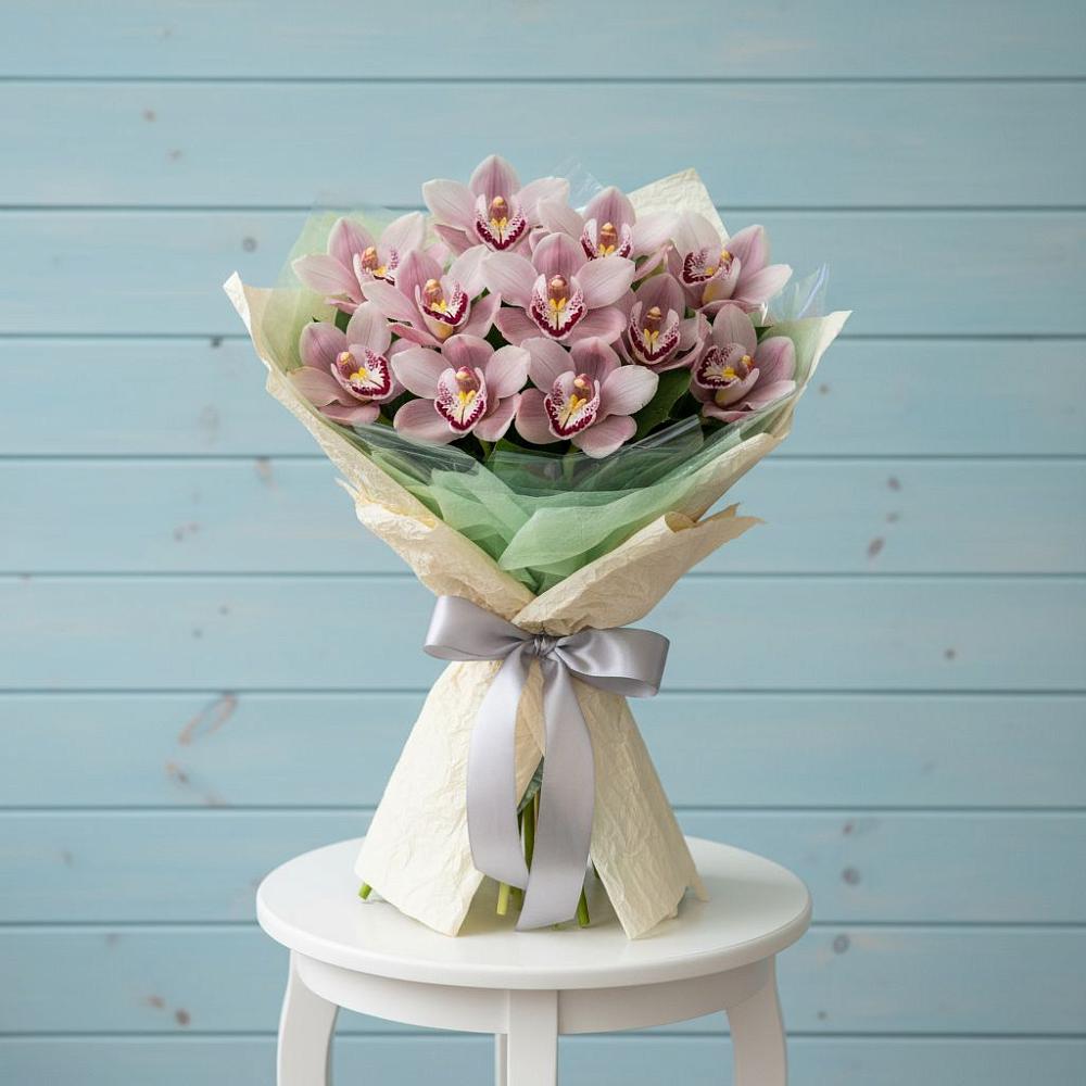 Букет цветов из: Орхидеи и Розы в Комсомольском Республика Крым