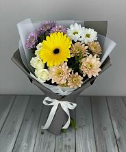 Букет цветов из:  Розы, Герберы и Хризантемы в Комсомольском Республика Крым