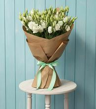 Букет цветов из:  Лизиантусы в Комсомольском Республика Крым