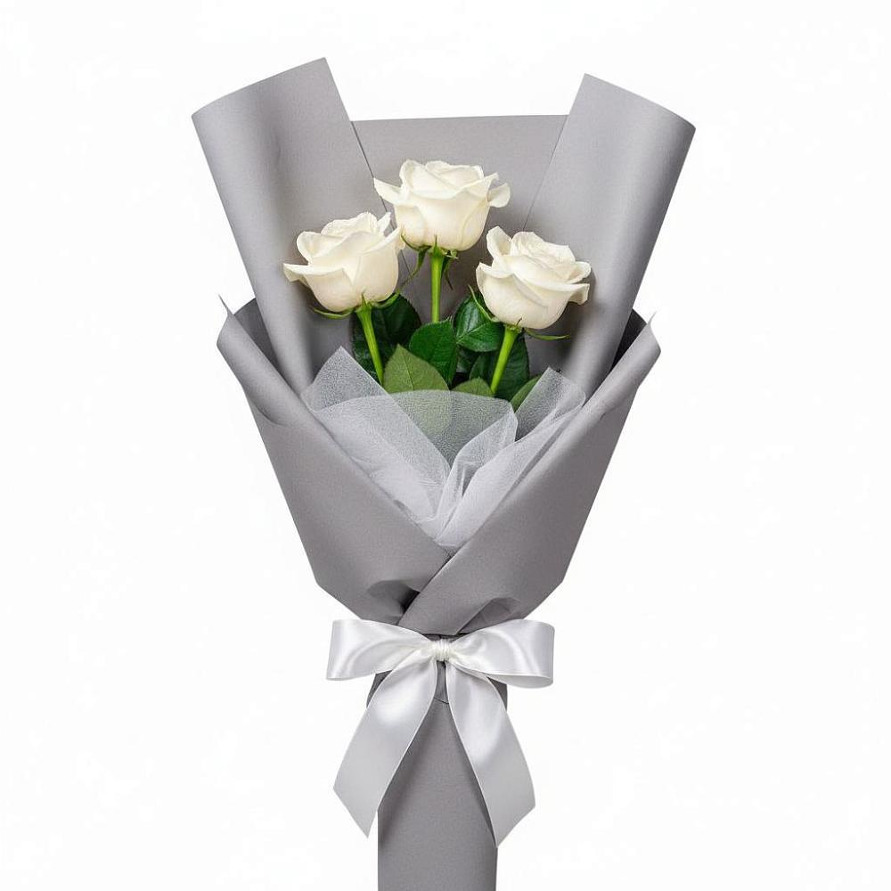 Букет 3 белые розы в Комсомольском Республика Крым