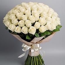 Букет 101 беля роза Белоснежка в Комсомольском Республика Крым