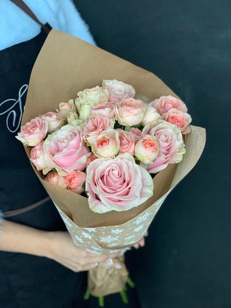 Букет цветов из: Хризантемы и Розы в Комсомольском Республика Крым