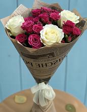 Букет цветов из:  Розы #REPLACE_PRED# Комсомольском Республика Крым
