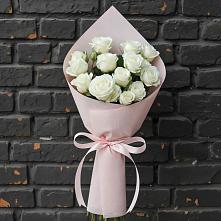 Букет цветов из:  Розы #REPLACE_PRED# Комсомольском Республика Крым