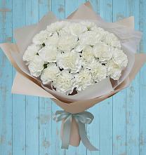 Букет цветов из:  Гвоздики в Комсомольском Республика Крым