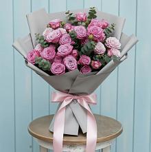 Букет цветов из:  Розы #REPLACE_PRED# Комсомольском Республика Крым